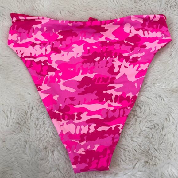 NWT SKIMS Women's Pink Camo Signature Swim Mid Waist Bottom Size Small - Picture 6 of 8